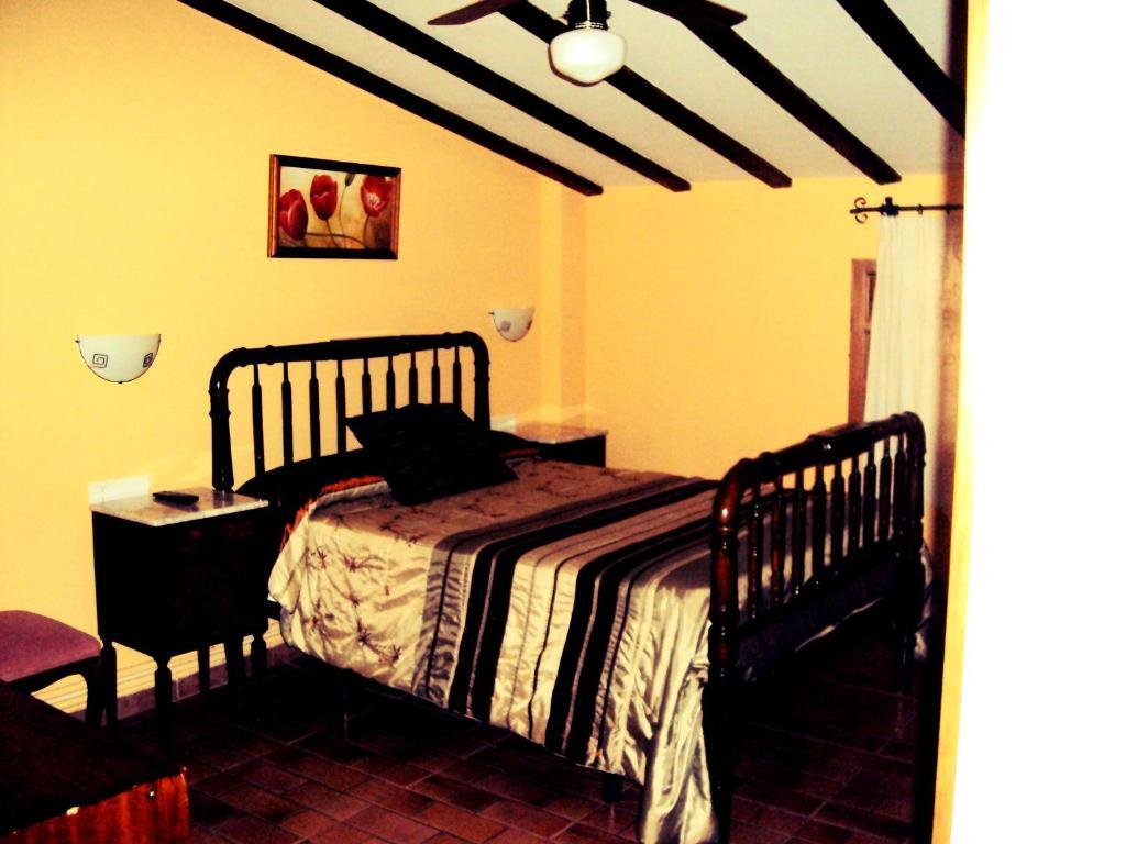 Alojamiento Turístico La Tinaja Requena Quarto foto