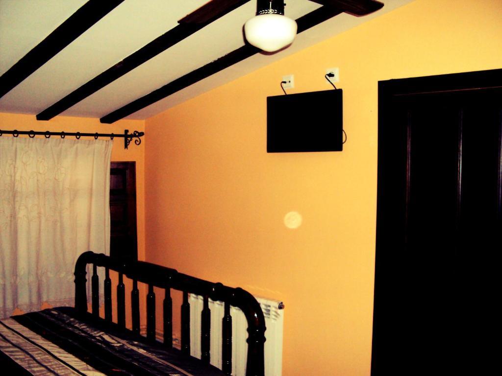 Alojamiento Turístico La Tinaja Requena Quarto foto